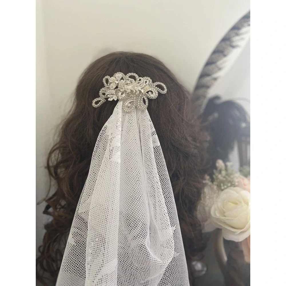 Vtg Bridal Hair Piece 4.5